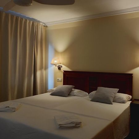 Cabalo Furado Tui Hotel Luaran gambar