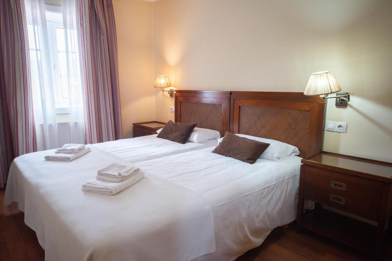 Cabalo Furado Tui Hotel Luaran gambar