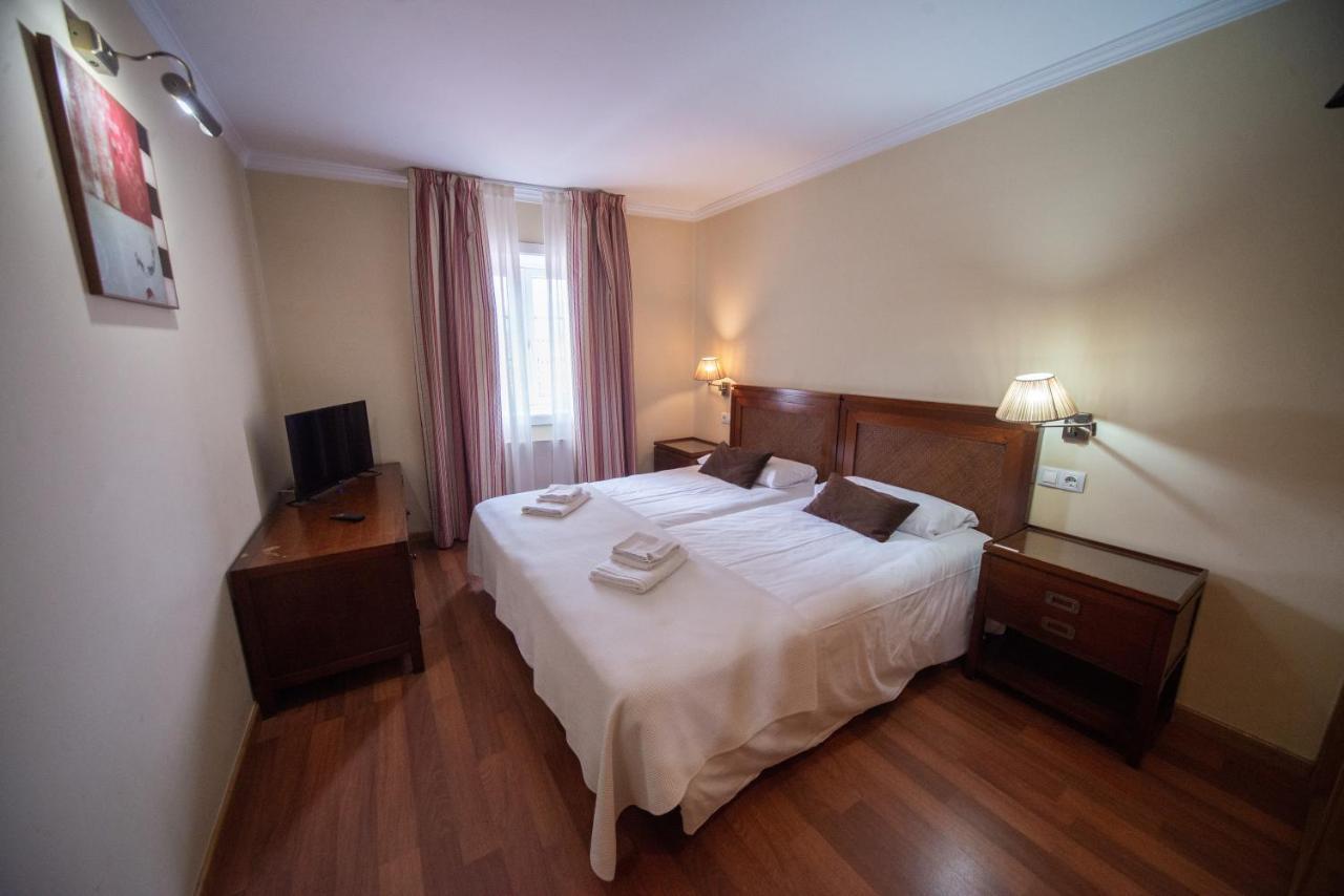 Cabalo Furado Tui Hotel Luaran gambar